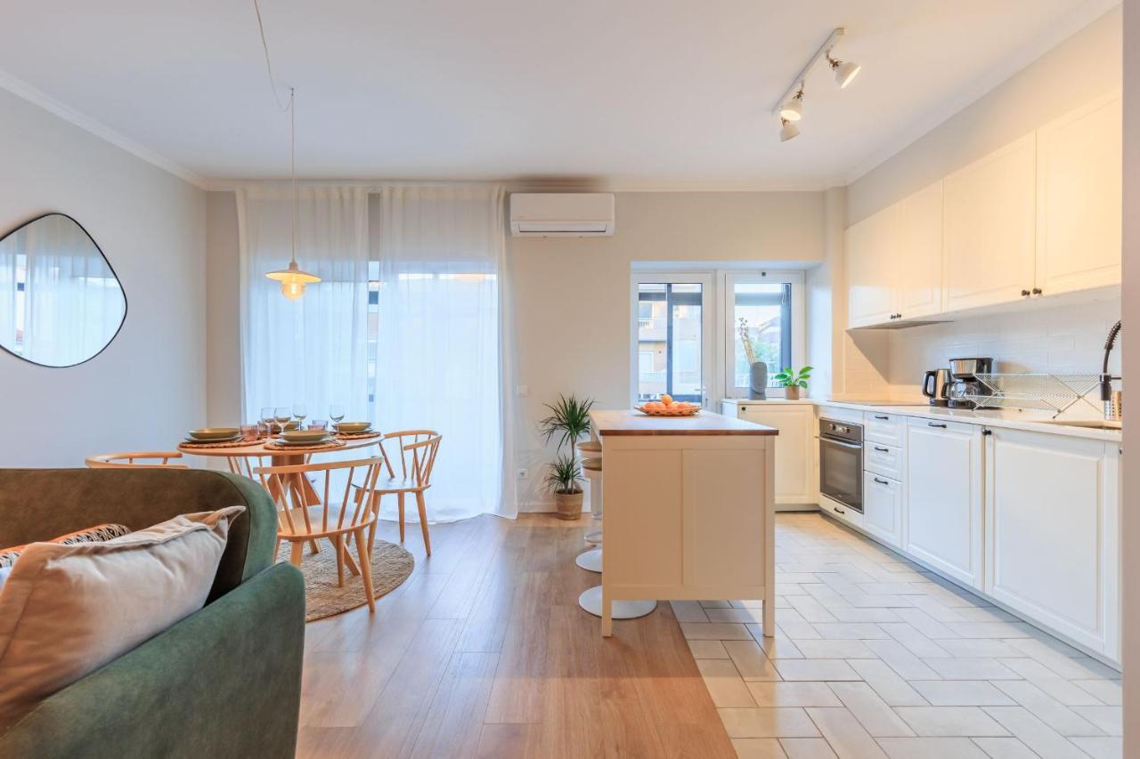 Enjoy Bonfim Central 2Br Renovated Apartment By Lovelystay Porto Kültér fotó
