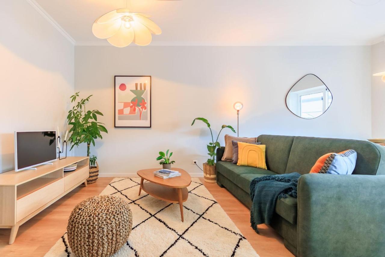 Enjoy Bonfim Central 2Br Renovated Apartment By Lovelystay Porto Kültér fotó
