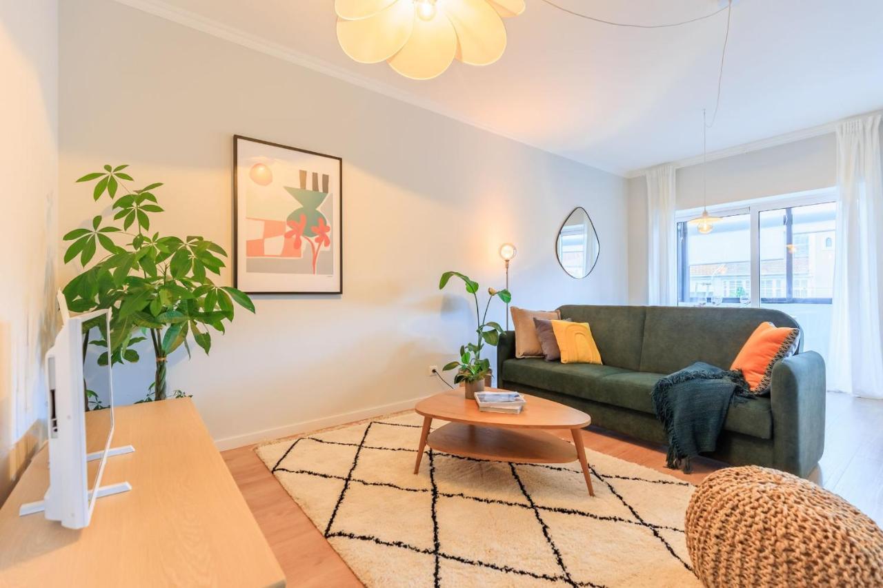 Enjoy Bonfim Central 2Br Renovated Apartment By Lovelystay Porto Kültér fotó
